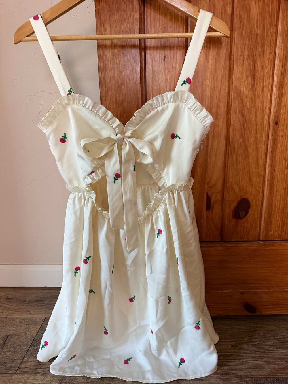 Majorelle tie front mini floral cream dress - Size Small - Excellent Condition